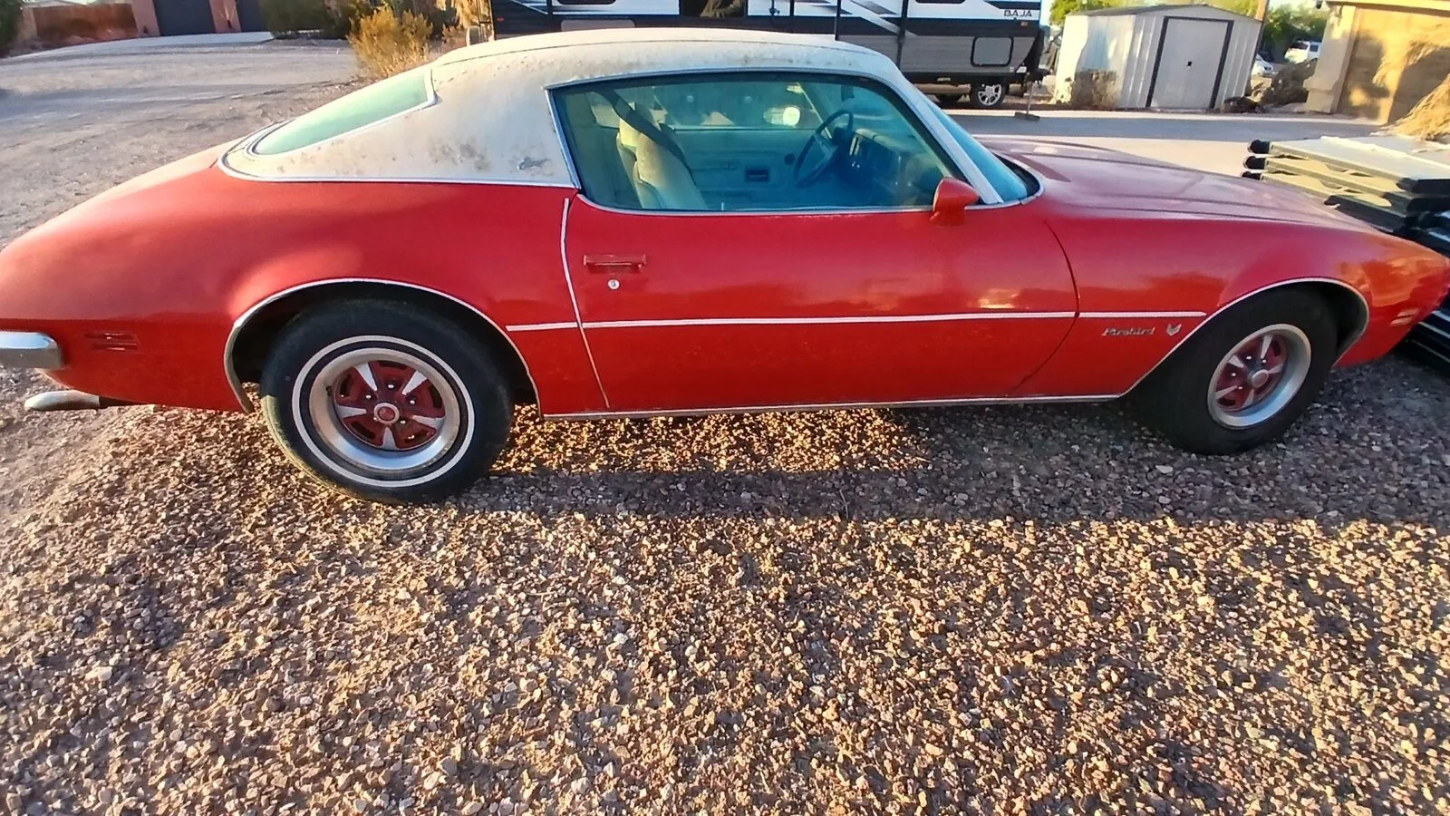 Passenger-side profile